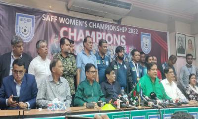 বাফুফের মঞ্চে রাজত্ব সালাউদ্দিনদের, জায়গা পাননি সাবিনা-ছোটনরা