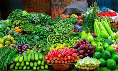 শীত থাকতেই উধাও স্বস্তি, চড়া সবজির বাজার