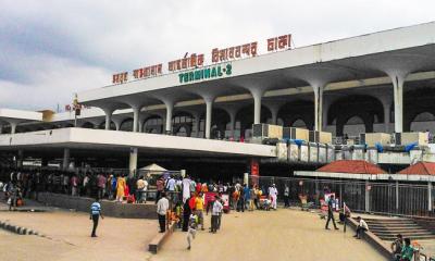 সন্ধ্যা ৬টা থেকে ২৪ ঘণ্টা শাহজালালে দর্শনার্থী প্রবেশে নিষেধাজ্ঞা