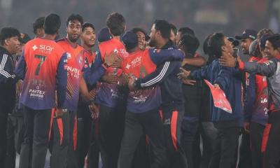 এবারের বিপিএলে ব্যাটে বলে সেরা যারা