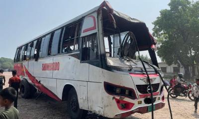 পদ্মায় ডুবে যাওয়া বাসের রেজিষ্ট্রেশন সাময়িক স্থগিত