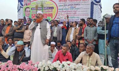 ‘মায়ের কোলে সন্তান যেমন নিরাপদ, বিএনপির কাছে তেমনি দেশ ও জনগণ নিরাপদ’