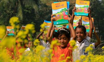 চাহিদা মতো মিলবে না বিনামূল্যের পাঠ্যবই