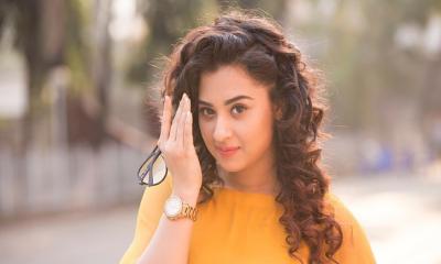 অন্তঃসত্ত্বা নিয়ে বুবলী বললেন, ‘স্পর্শকাতর বিষয়ে কথা বলা ঠিক না’