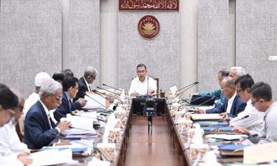 ২০৩০ সালের মধ্যে ১০ হাজার মেগাওয়াট সৌরবিদ্যুৎ উৎপাদনের লক্ষ্য সরকারের