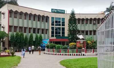 কুমিল্লায় পরীক্ষা দেয়নি ৩৭ হাজার শিক্ষার্থী