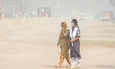 বায়ুদূষণে আজ শীর্ষে কলকাতা, ঢাকার অবস্থান কত