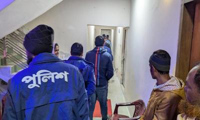 স্বামী-স্ত্রী পরিচয়ে কুয়াকাটায় হোটেল কক্ষ ভাড়া, ১৫ দিন পর মিলল নারীর মরদেহ