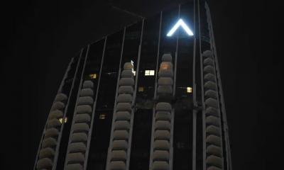 ড্রোন হামলায় দুবাইয়ে আবাসিক ভবনে আগুন