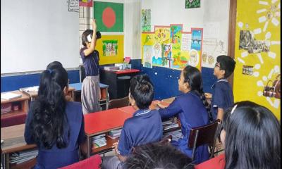 সন্তান ইংরেজি মাধ্যমে পড়লে জানাতে হবে আয়কর রিটার্নে