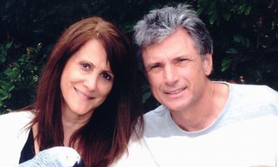 নিজ বাড়ি থেকে তারকা দম্পতির গুলিবিদ্ধ লাশ উদ্ধার