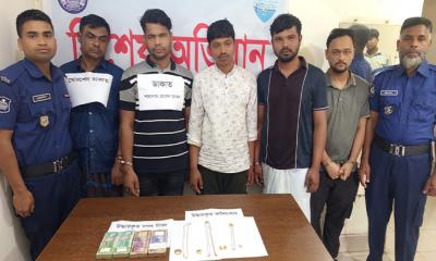 গৃহকর্তাকে বেঁধে নগদ টাকাসহ স্বর্ণালংকার লুট, গ্রেপ্তার ৫