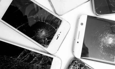 ফোনে স্ক্রিন প্রটেক্টর কেন লাগানো উচিত?