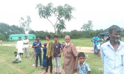 ঘুষ না দেওয়ায় বৃক্ষপ্রেমীর নামে মিথ্যা মামলা
