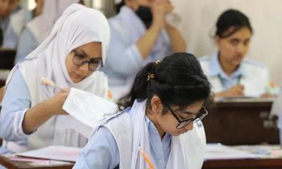 ১২ লাখ ৭০৫৮৩ শিক্ষার্থীর এইচএসসি পরীক্ষা শুরু, ১৪৫ কেন্দ্র ঝুঁকিপূর্ণ