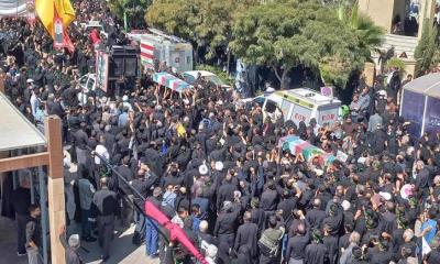 দাঙ্গা সৃষ্টিকারীদের বিরুদ্ধে তেহরানে মানুষের ঢল