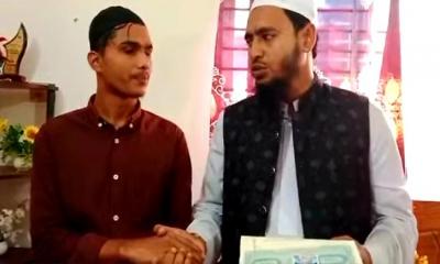 ঝালকাঠিতে সনাতন ধর্ম ত্যাগ করে ইসলাম গ্রহণ করলেন যুবক