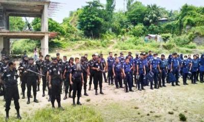 ৪ হাজার বাহিনীর নজিরবিহীন যৌথ অভিযান চলছে