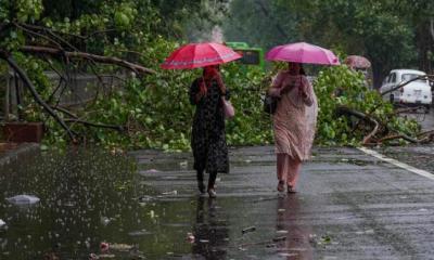 দুপুরের মধ্যে যেসব অঞ্চলে ৬০ কিমি বেগে ঝড়ের আভাস