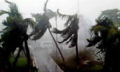 ৭০ কিমি বেগে ঝড়ের আভাস, নৌবন্দরে হুঁশিয়ারি সংকেত