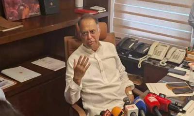 তেলের পর্যাপ্ত মজুত রয়েছে, অতিরিক্ত না কেনার আহ্বান জ্বালানিমন্ত্রীর