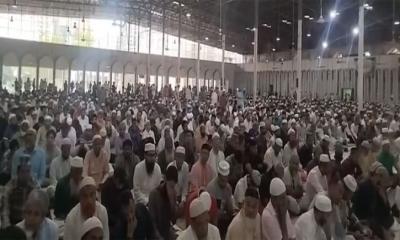 জুমাতুল বিদা’য় মসজিদে মসজিদে উপচে পড়া ভিড়, মুসলিম উম্মাহর জন্য দোয়া