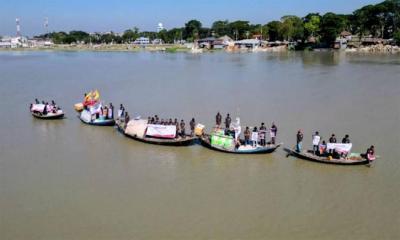 জলবায়ু ঝুঁকি মোকাবিলায় রঙিন নৌবহরের বিরল আয়োজন