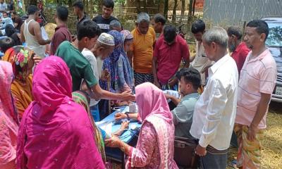 ফ্রি চিকিৎসা পেলেন চরাঞ্চলের সাত শতাধিক মানুষ