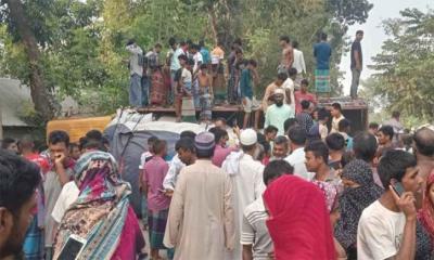কুড়িগ্রামে অটোরিকশা-ট্রাকের সংঘর্ষ, পাঁচজন নিহত 