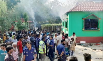 দৌলতপুরে আস্তানায় হামলা-ভাঙচুর, কথিত পীর নিহত