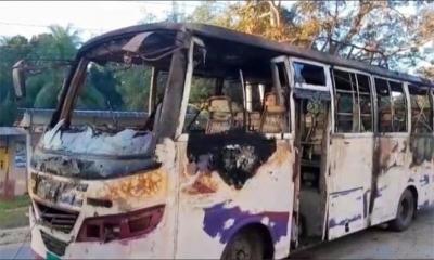 মশার কয়েলের আগুনে পুড়ল গ্যারেজে থাকা বাস 