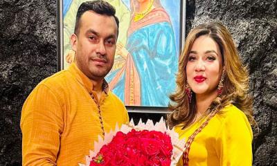 মাহিকে বিয়ে করি পরিবারের অমতে; অথচ একটি এসএমএসে ভেঙ্গে যাচ্ছে সংসার! - রাকিব সরকার