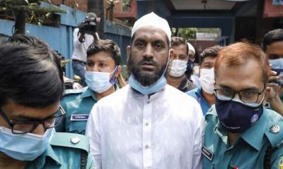 কঠোর নিরাপত্তায় আদালতে মামুনুল হক