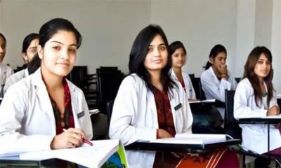 মেডিকেল ভর্তির ফল দুপুরে