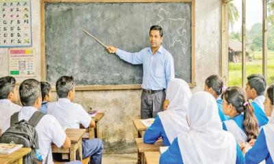 এমপিও শিক্ষকদের পে স্কেলের সুখবর দিলেন শিক্ষামন্ত্রী