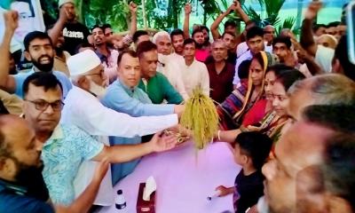 নলছিটিতে শতাধিক সনাতন ধর্মাবলম্বীর বিএনপিতে যোগদান