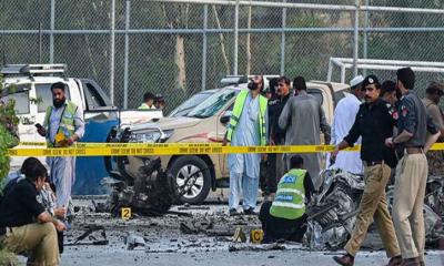 আফগান সীমান্তে গাড়ি বোমা বিস্ফোরণ, সাত পাক সেনা নিহত