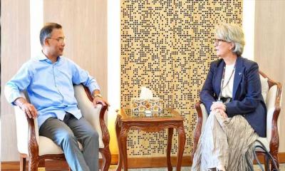 প্রধানমন্ত্রীর সঙ্গে টেলিনর গ্রুপের প্রেসিডেন্টের সাক্ষাৎ