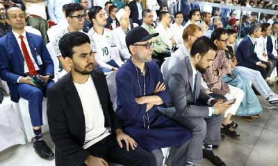 ভারতকে হারিয়ে ক্রীড়াঙ্গনে আনন্দের ঢেউ, ২ কোটি টাকা পুরস্কার ঘোষণা