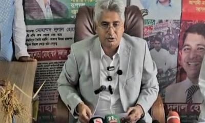 রূপগঞ্জে বিএনপির প্রার্থীকে সমর্থন দিয়ে সরে দাঁড়ালেন স্বতন্ত্র প্রার্থী