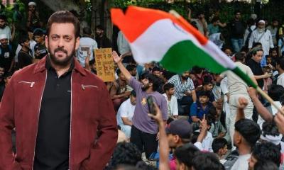 ছাত্রদের সমর্থন দিয়ে সালমান খানের পোস্ট,  মুহূর্তেই ভাইরাল