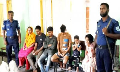 সীমান্ত দিয়ে ১৬ জনকে ঠেলে পাঠাল বিএসএফ