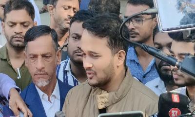 শেখ হাসিনাকে হাজার বার ফাঁসি দিলেও কম হয়ে যাবে: মীর স্নিগ্ধ