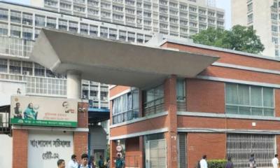 সচিবালয়ের অস্থায়ী প্রবেশ পাস বাতিল, সাংবাদিক প্রবেশেও বিধিনিষেধ