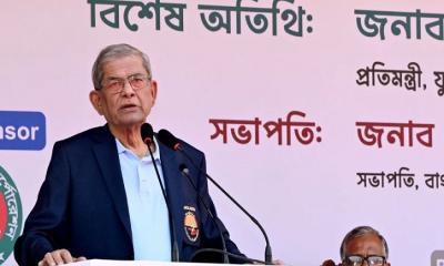 তরুণদের মোবাইল আসক্তি থেকে দূরে রাখতে খেলাধুলার বিকল্প নেই: রাষ্ট্রপতি
