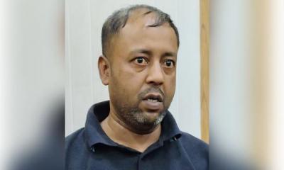 সরকারি গাড়িতেই জিম্মি নারী যুগ্ম সচিব, ৬ লাখ টাকা মুক্তিপণ দাবি চালকের