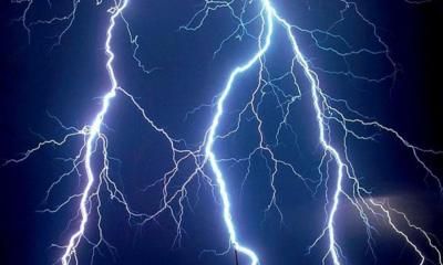 বজ্রপাতে ১৩ জনের মৃত্যু,  কে কেথায় কী অবস্থায় ছিল