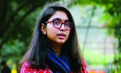 ফেসবুকে পোস্ট করে পাওয়া ৪৭ লাখ টাকা ফেরত দেবেন না তাসনিম জারা