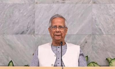 সীমান্তে অতন্দ্র প্রহরীর দায়িত্ব পালন করছে বিজিবি: প্রধান উপদেষ্টা