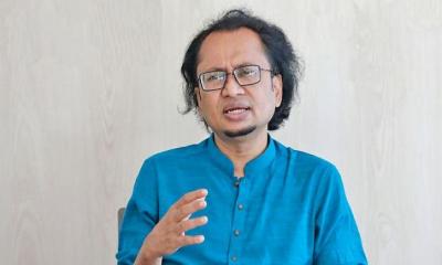 প্রধানমন্ত্রীর তথ্য উপদেষ্টাকে দিল্লি প্রবেশে বাধা, যা ঘটলো ভারতের বিমানবন্দরে